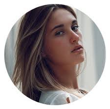 Savannah Madison's Instagram, Twitter & Facebook