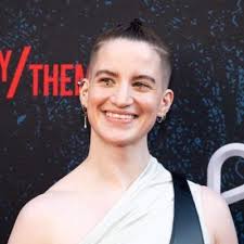 Theo Germaine 🖖🏻🏳️‍⚧️👽🤖 (@TheoGermaine)