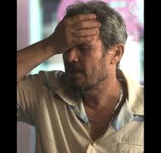 Foto: Na novela 'Pega Pega', Aníbal (Edmilson Barros) falará à polícia  sobre o que sabe da morte de Mirella (Marina Rigueira)