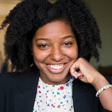 Amber Pollitt's Instagram, Twitter & Facebook