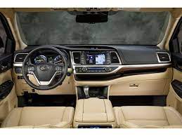 Ruby flear pearl, interior color: 2019 Toyota Highlander Hybrid 132 Interior Photos U S News World Report