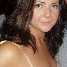 Stacey Dowell's Instagram, Twitter & Facebook