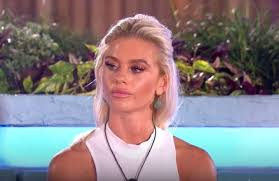 Love Island Usa Kelsey Leaves Villa Caro Ray At Hideaway Startattle