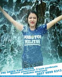 Di website tersebut menjual beragam merchandise mengenai persib dan pasarnya adalah bobotoh, namun bila di perhatikan. Pin Di Konveksi Kaos