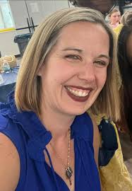 Hey everyone, I'm Staisy, 36 and I live in South Tampa. About to finish my  13th year of teaching tomorrow as a music teacher (currently teaching at an  elementary school but next