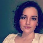 Kelly Klinedinst's Instagram, Twitter & Facebook