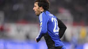 De spits accepteert dat hij zijn contract bij hsv moet uitdienen. 3 1 Beim Vfb Stuttgart Der Hsv Verliebt Sich In Van Nistelrooy Bundesliga Faz