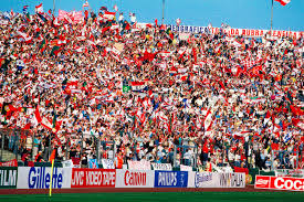 This time the ban was broken shortly after the break. Psv Vs Benfica Im Neckarstadion Fussball Foto Wandbild 11freunde Shop