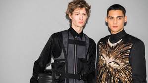 There are many ways to steal the spotlight at any occasion. The New New Look Dior Aw19 Mens Show Report Financial Times