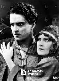 Image of Ramon Novarro (Samamégo by his real name), in the film