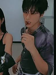 The Boyz Eric in Igloo Focus Cam Performance