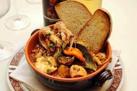 Toscana fettunta toscana, talvolta chiamata bruschetta in toscana la bruschetta è nota come fettunta (o fett'unta ), specie nelle zone prossime a firenze , e non ha altri ingredienti che pane toscano sciocco (raffermo, oppure fresco abbrustolito), aglio, olio, sale e pepe 4. 3 Ricette Tipiche Di Pesce Della Toscana