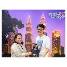 🚌💨🇲🇾🇯🇵 My Journey By Bus x Tourism Malaysia in Osaka I have shared  how to creatively and effectively promote Malaysia to Japanese with Syelly,  the Director of Tourism Malaysia in Osaka (and