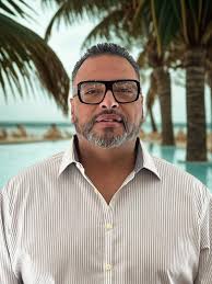 Adam Endick Travel Team — Adam Endick Travel