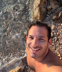 George Perris (@georgeperris) • Instagram photos and videos