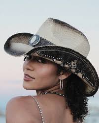 Isabelle Bryan (@isabellekbryan) • Instagram photos and videos