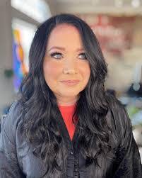 Taryn Carr's Instagram, Twitter & Facebook