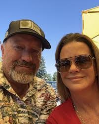 Michelle Hirsch's Instagram, Twitter & Facebook