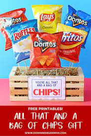 Make This You Re All That And A Bag Of Chips Gift Easily With The Free Printable Tag All T Free Printable Gift Tags Chip Bags Employee Appreciation Gifts Diy