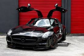 Pin By Annamarie Lombardi On Luxury Car Lifestyle Mercedes Benz Sls Amg Black Mercedes Benz Mercedes Benz Sls