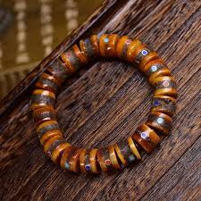 Craftsmanship of Tibetan Bracelets