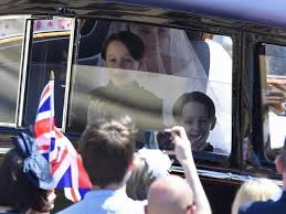 In dieser zusammenstellung finden sie zahlreiche predigten von personen aus der ekd. Royale Hochzeit Momente Zum Schmunzeln Und Schniefen Uberregionales Ludwigsburger Kreiszeitung
