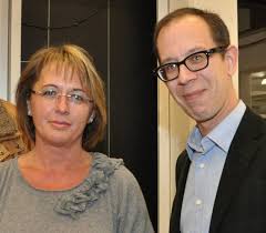 Frau Direktor nimmt den Hut