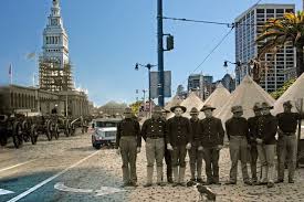 Time Traveling Photographs Reveal History In The Present Then And Now Photos San Francisco Earthquake San