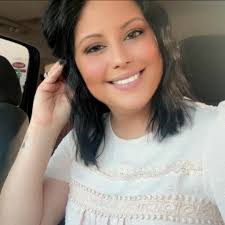 Baylee Barnes's Instagram, Twitter & Facebook