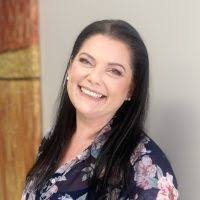 Katelyn Muller's Instagram, Twitter & Facebook