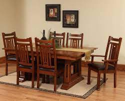 We know that each dining room is different, and so our customers want different things from our tables and chairs. Oak Furniture Dining Tables Countryside Amish Furniture