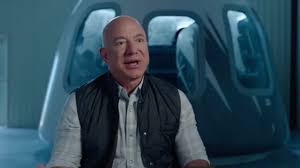 He's also an investor, philanthropist, and owner of the washington post. Jeff Bezos Der Amazon Milliardar Fliegt Am 20 Juli Ins Weltall Leute Bild De