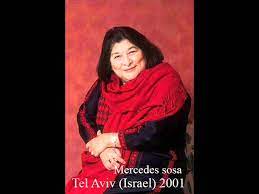Cambia el clima con los años cambia el pastor su rebaño y así como todo cambia que yo cambie no es extraño. Mercedes Sosa Todo Cambia Youtube