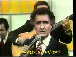Roberto cantoral is the composer of latin standards, including el reloj, la barca, regálame esta noche, el triste, al final, and demasiado tarde, as well as the founder and leader of los tres… Victor Yturbe Piruli Canta A Roberto Cantoral Y Dino Ramos Dino Cantoral Cantando