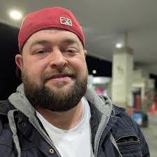 Where is the best place to play trivia and what days in Olympia?