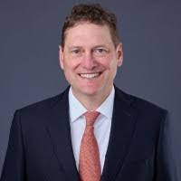 Erin Topp's Instagram, Twitter & Facebook