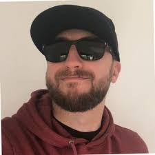 Mike Suh's Instagram, Twitter & Facebook