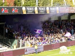 Beerschot recommends leaving the car at home when possible or sharing it. 29 09 2018 Kvc Westerlo Kfco Beerschot Wilrijk Flut Fussball Kfc
