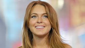 Американская киноактриса, певица и модель. Lindsay Lohan Look Alike Goes Viral On Tiktok After Recreating Parent Trap Looks Allure