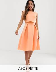 Asos vestiti cerimonia petite : Asos Design Petite Vestito Midi Da Cerimonia Con Top Corto E Risvolto Sul Retroasos In Denim Di Colore Arancione Lyst