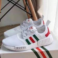 Die ace sneakers von gucci sind der perfekte mix zwischen klassisch und modern. 30 Gucci Schuhe Ideen Gucci Schuhe Gucci Schuhe