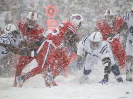 Defensive lineman should just kick the snow into piles at the line, force running backs to bills and colts with 20 combined passing yards just before the half. Bills And Colts Play In A Whiteout After Snow Takes Over Stadium Business Insider