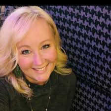 What women's groups or activities are available in Hendersonville, NC?