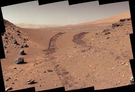 Nasa's mars perseverance rover captured this image of ingenuity at the end of april. Is Nasa S Curiosity Rover Lonely On Mars