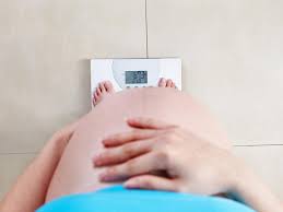Women who are normotensive entering pregnancy typically experience a decrease in blood pressure toward the end of the first trimester. Blood Pressure In Pregnancy Babycentre Uk