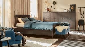 A sleigh bed is a bed with a smoothe head board and foot board made of wood that curves at the top, giving it the appearance of an old i dont even think an animal moves without a head if it was it was probally called headless lol! Https Www Ikea Cn Cn En Customer Service Services Weekly 1 Https Www Ikea Cn Images 17 33 1733aab9682fb11f3617c26d3a71d2ed Png 2021 06 01t08 26 37 482z Https Www Ikea Cn Cn En Customer Service Returns Claims Guarantee Ikea 365