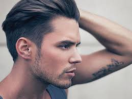 Gambar rambut pria korea two block haircut, credit by haircutstyleboy. 4 Model Rambut Pria Untuk Wajah Bulat Fashion Beauty Liputan6 Com