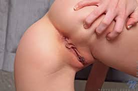 فيكتوريا تشيكس و المني الداخلي-مراهقة حسناء بصدور بارزة