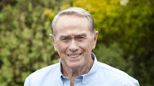 Neighbours Doug actor wants full return