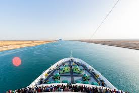 카리브 해/인도양의 입항허가를 받고나면 중남미 동해안, 동남아시아, 남태평양, 중남미 서해안, 파나마 운하, 수에즈 운하, 동아시아의 입항허가를 차례대로 받게 됩니다. 101st Cruise Report Cruising The Suez Canal Peace Boat Around The World Cruise